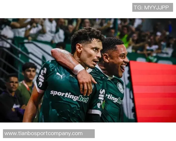 本坦库尔表达续约喜悦:热刺是我热爱的球队愿继续书写辉煌篇章 本坦库尔表达续约喜悦:热刺是我热爱的球队愿继续书写辉煌篇章