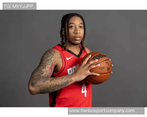 戴维森G联盟首秀表现抢眼火记期待他在未来大放异彩