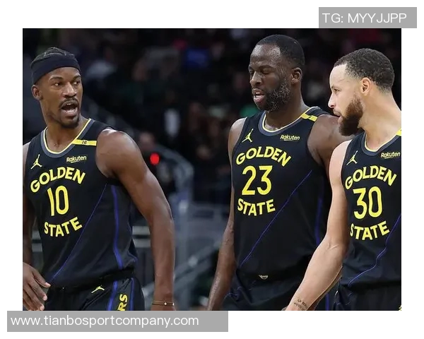 科尔透露库里巴特勒追梦季前赛首战预计出场15分钟明天将进行对抗训练 科尔透露库里巴特勒追梦季前赛首战预计出场15分钟明天将进行对抗训练