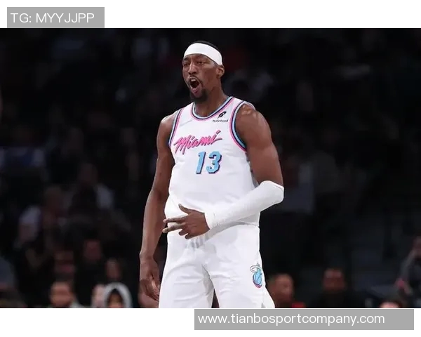 阿德巴约首节表现出色3投全中贡献7分4篮板1盖帽