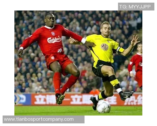 深圳艺品高对决吴川青年利物浦传奇赫斯基亲临广东省超级决赛现场 深圳艺品高对决吴川青年利物浦传奇赫斯基亲临广东省超级决赛现场