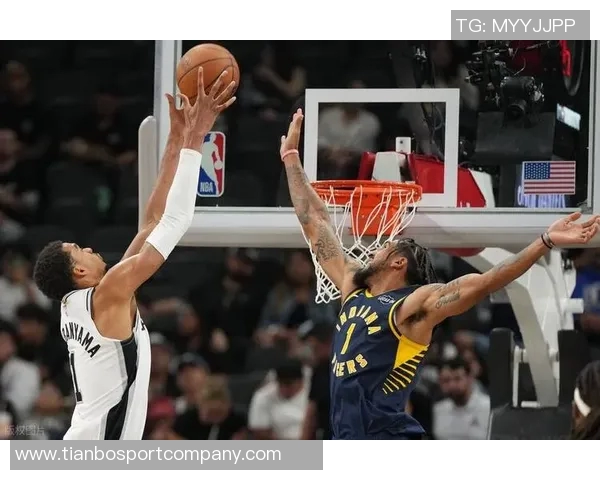 霍华德称赞文班亚马场均333分或将成为NBA新一代超级明星