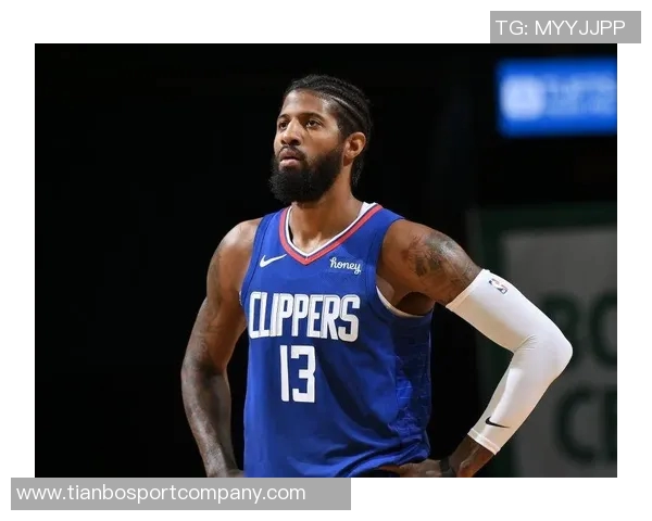 乔治赛季三分表现出色圆满实现生涯最佳命中率记录