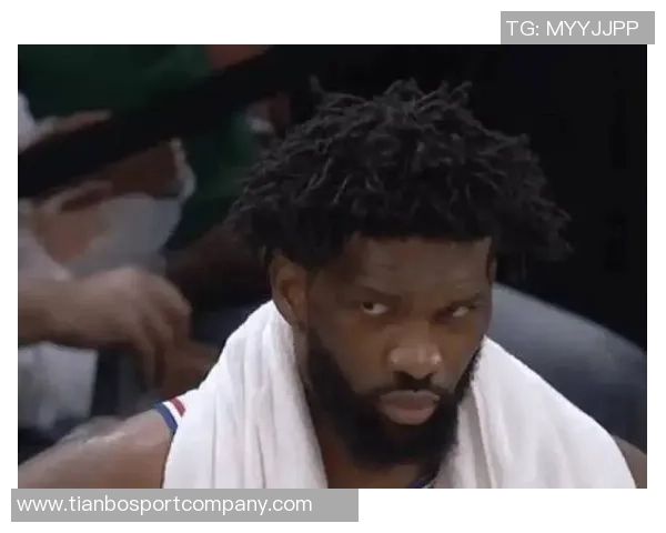 菜鸟球员埃奇库姆表现出色贡献26分状元秀状态低迷仅得2分小杨8分钟未能得分