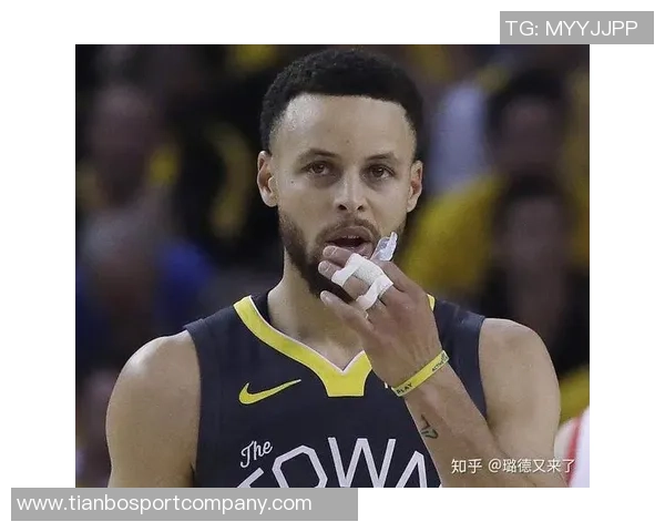 科尔盛赞56号秀威尔理查德学习能力强前途光明值得期待