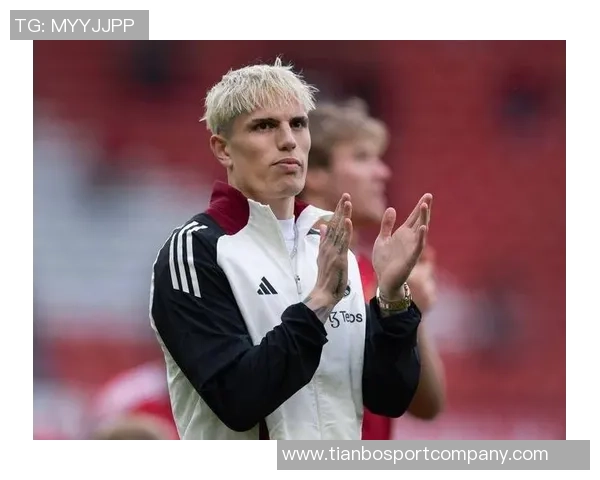 切尔西曼联未谈拉维亚加纳乔交易传闻被澄清