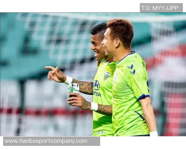 全北现代传奇球员崔喆淳宣布退役38岁收获10次联赛冠军与2次亚冠荣耀