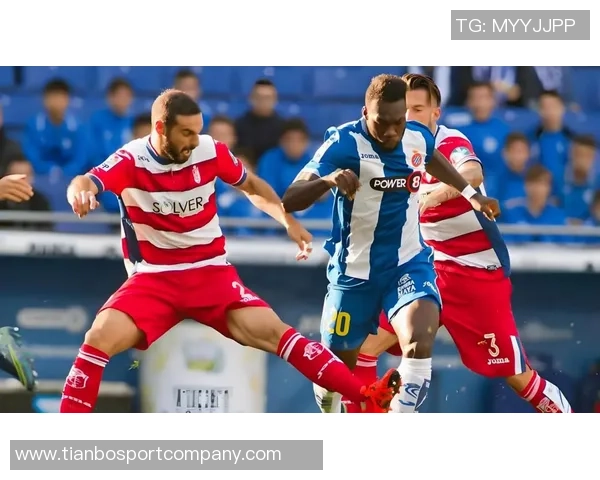 加拉塔萨雷主帅称曼城实力更强期待球队在下一轮中展现出色表现 加拉塔萨雷主帅称曼城实力更强期待球队在下一轮中展现出色表现